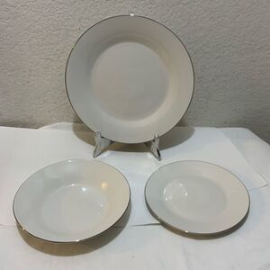 New Robert Stanley Dish Set Of 3 Dinner Plate, Salad bowl, salad plate G18
